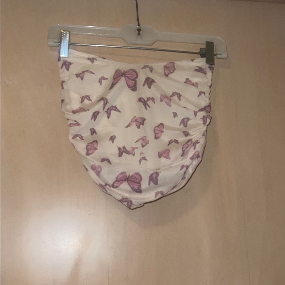 Fashion Nova Cream Butterfly Print Crop Top - Pink Butterflies